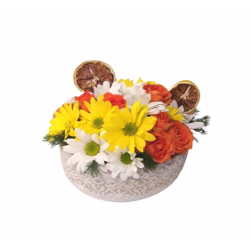  Konyaaltı Çiçek Siparişi Beton Eskitme Saksı Sarı Beyaz Papatye ve Turuncu Çardak Güller - KUMSAL