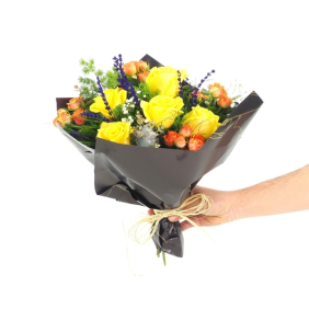  Konyaaltı Çiçek Siparişi Sarı Güller ve Turuncu Çardak Güller Çiçek Buketi - FETHİYE