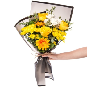  Konyaaltı Çiçek Siparişi Sarı Güller ve Sarı Beyaz Papatya Çiçek Buketi - TOPALLI