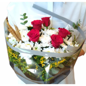  Konyaaltı Çiçek Siparişi Beyaz Papatya ve 5 Kırmızı Güller Çiçek Buketi - SERİK