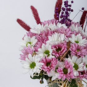  Konyaaltı Çiçek Siparişi Paşabahçe Vazo Pembe ve Beyaz Papatyalar - ALANYA