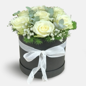  Manavgat Çiçek Siparişi Silindir Kutu 7  Adet Beyaz Güller - KALEKAPISI