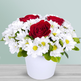  Antalya Çiçekçi  Seramik Vazo Beyaz Beyaz Papatya Kırmızı Güller - FALEZ